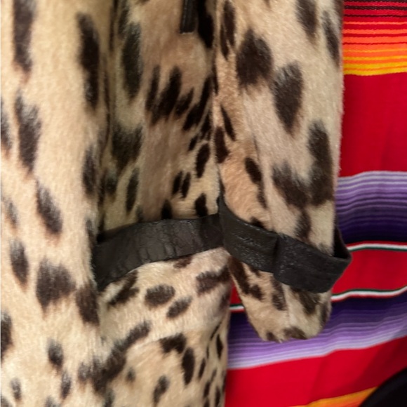 Vintage Safari fur coat. - Picture 5 of 7